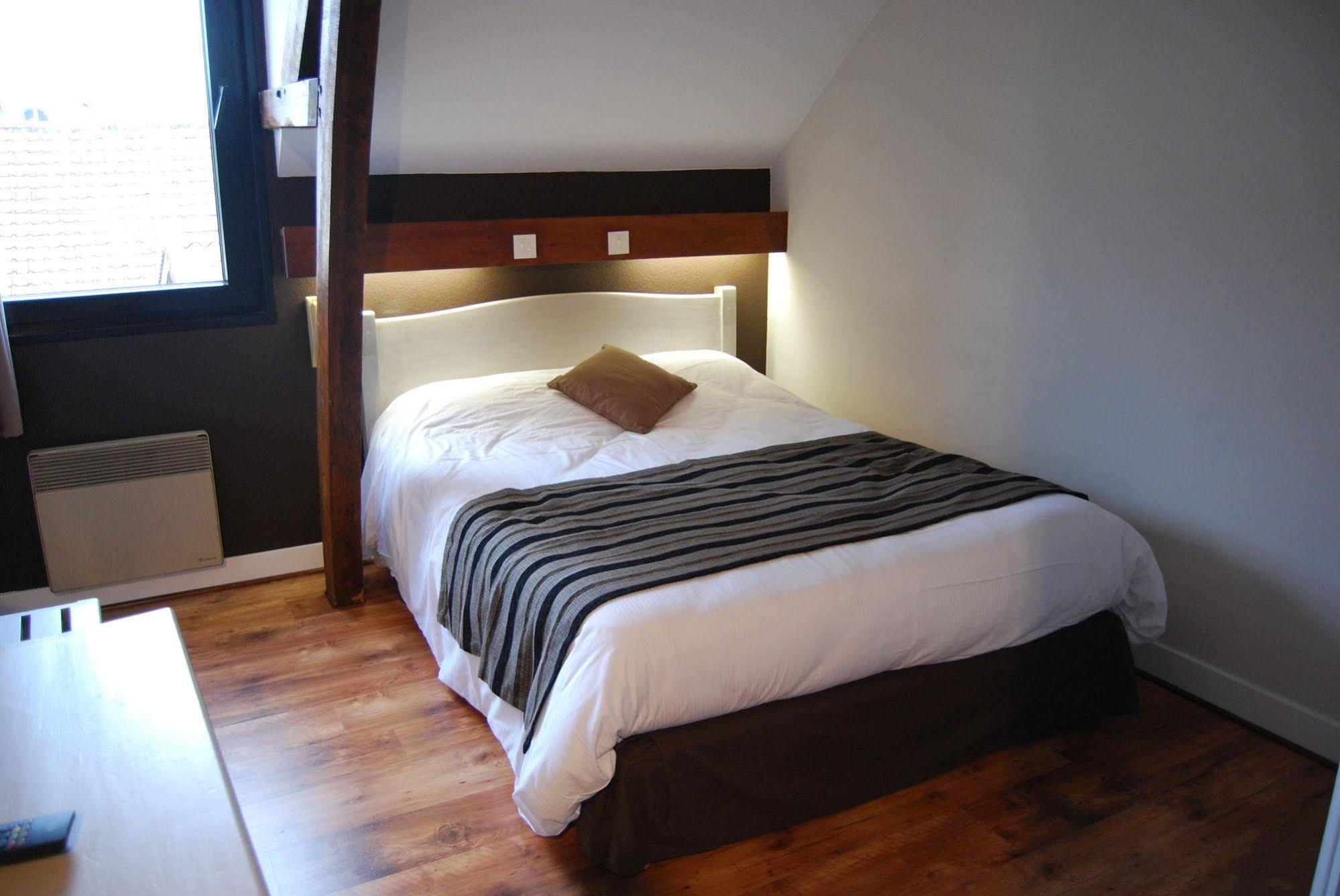 Hotel Caudron Rue  Esterno foto